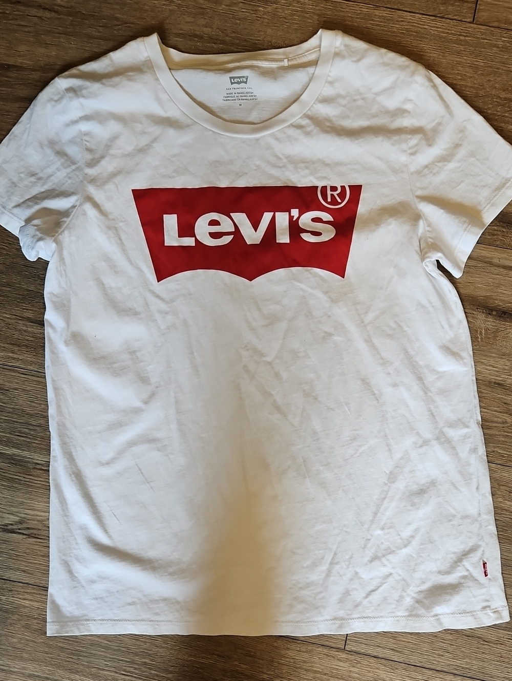Levis T Shirt Sz Medium